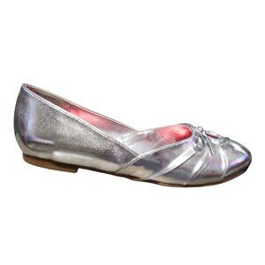 Liliana Metallic Silver Ballet Flats Slippers Vegan Leather Bow Embellished 6.5
